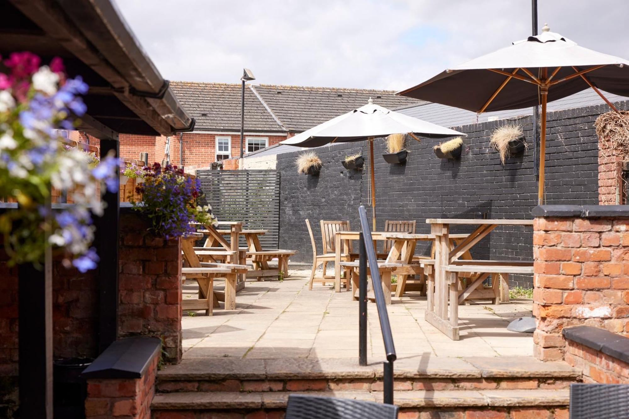 The Coleshill By Greene King Inns Bagian luar foto
