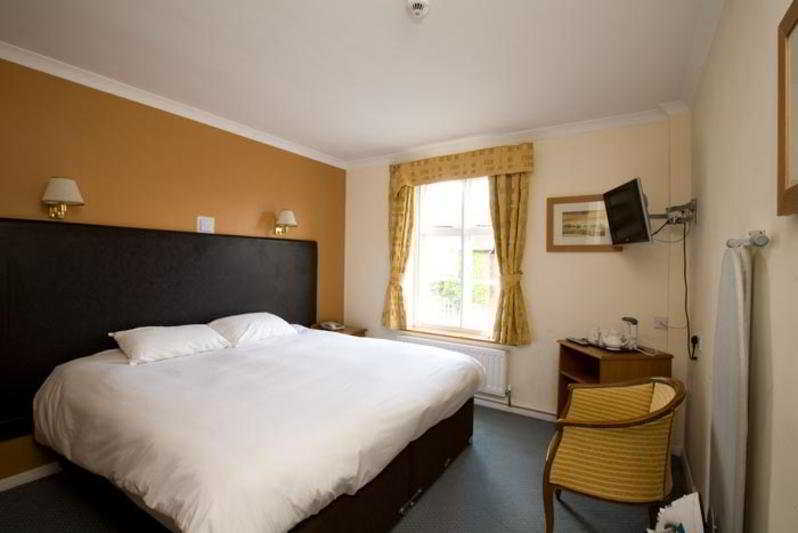 The Coleshill By Greene King Inns Bagian luar foto